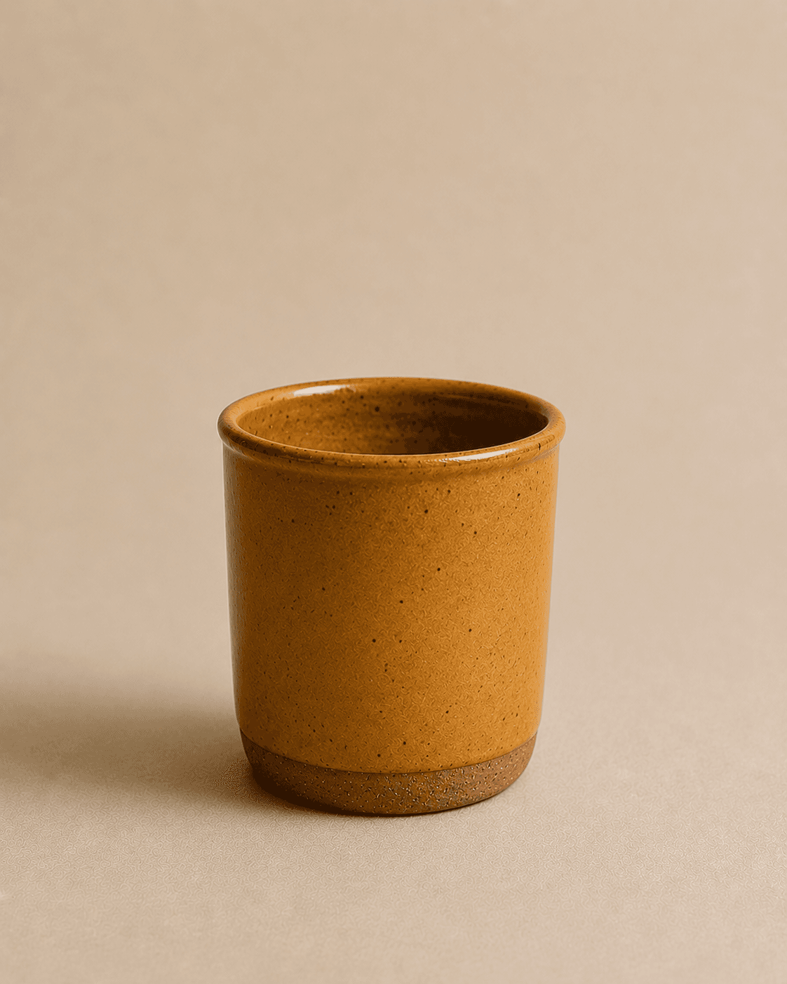 Fen pot — honey glaze